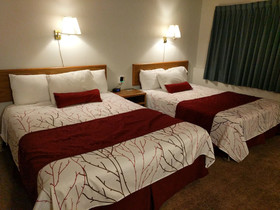 The Mid-Town Motel