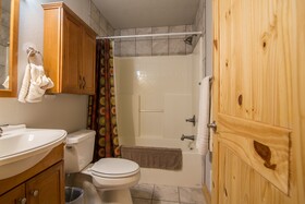 Pineview Lodge