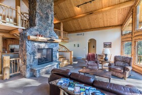 Pineview Lodge