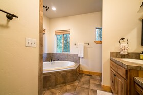 Pineview Lodge