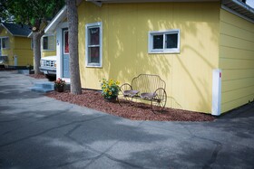 Lamplighter Motel