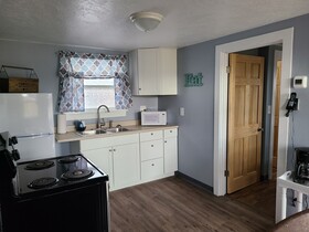 Lamplighter Motel