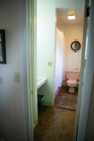Lamplighter Motel