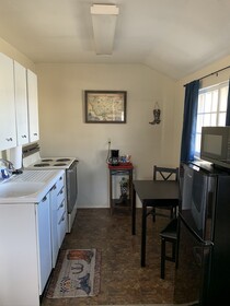 Lamplighter Motel