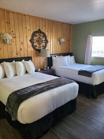 Lamplighter Motel
