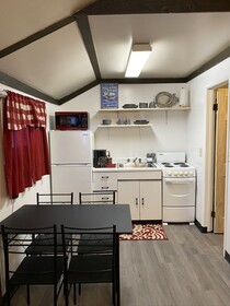 Lamplighter Motel