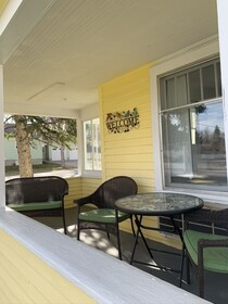Lamplighter Motel