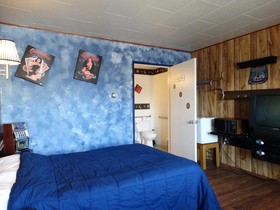 Blue and White Motel