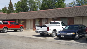 Trails End Motel