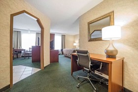 Yellowstone River Inn and Suites
