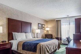 Yellowstone River Inn and Suites