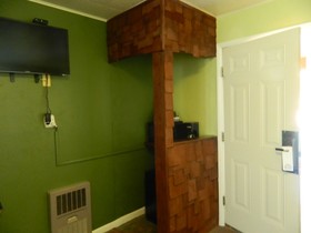 Country Motor Inn