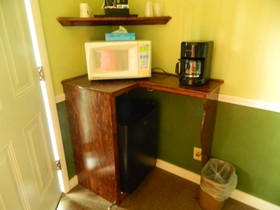 Country Motor Inn