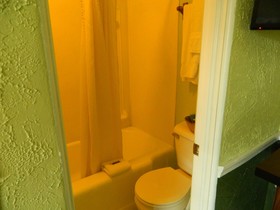 Country Motor Inn