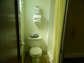 Country Motor Inn