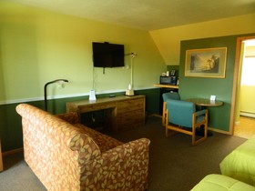 Country Motor Inn