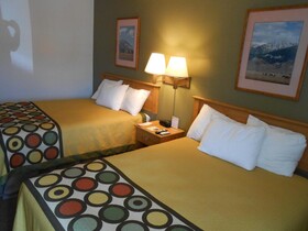 Super 8 by Wyndham Livingston Yellowstone