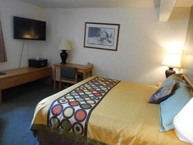 Super 8 by Wyndham Livingston Yellowstone