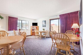 Super 8 by Wyndham Livingston Yellowstone