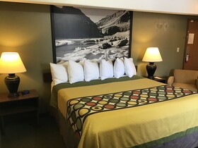 Super 8 by Wyndham Livingston Yellowstone