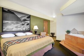 Super 8 by Wyndham Livingston Yellowstone
