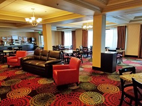 Holiday Inn Express Hotel & Suites Missoula Northwest