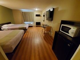 OYO Hotel Shelby MT Hwy 2 & I-15