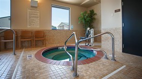 Best Western Golden Prairie Inn & Suites