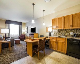 MainStay Suites Sidney - Medical Center