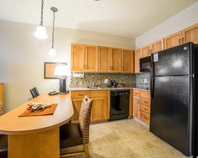 MainStay Suites Sidney - Medical Center