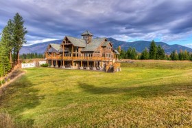 The Lodge At Trout Creek