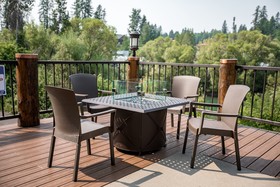 The Pine Lodge on Whitefish River