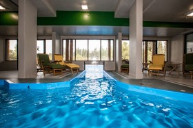 The Pine Lodge on Whitefish River