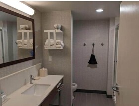 Hampton Inn & Suites Omaha Southwest-La Vista