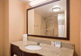 Hampton Inn & Suites Omaha Southwest-La Vista