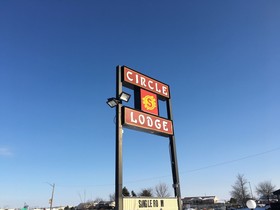 Circle S Lodge