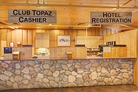 Topaz Lodge