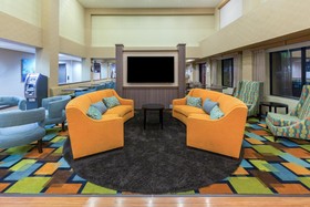 Holiday Inn Express & Suites Henderson