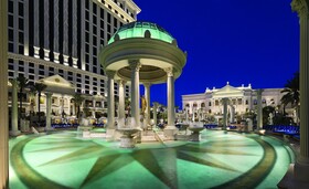 Caesars Palace by Suiteness