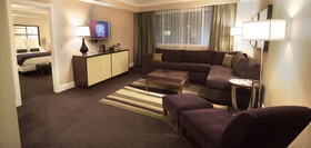 Caesars Palace by Suiteness