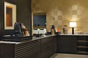 Caesars Palace by Suiteness