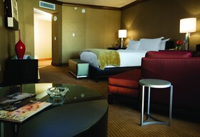 Caesars Palace by Suiteness