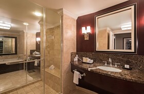 Caesars Palace by Suiteness