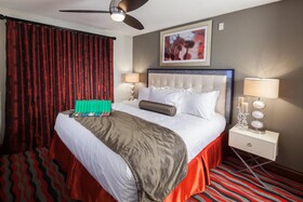 Holiday Inn Club Vacations At Desert Club Resort