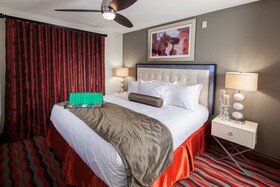 Holiday Inn Club Vacations At Desert Club Resort