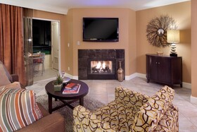 Holiday Inn Club Vacations At Desert Club Resort