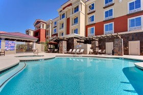 Holiday Inn Express & Suites Las Vegas SW Spring Valley