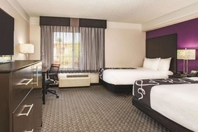La Quinta Inn & Suites by Wyndham Las Vegas Summerlin Tech