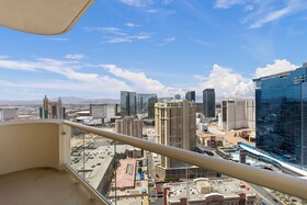 Lucky Gem Penthouse Suites at Signature