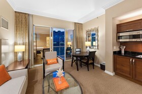 Lucky Gem Penthouse Suites at Signature